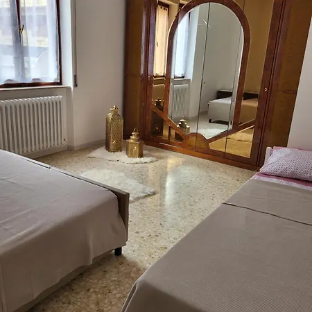 Apartment Ariel, Centrale, 70 M Dal Mare
