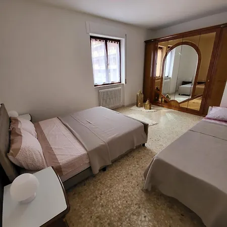 Ariel, Centrale, 70 M Dal Mare Apartment *