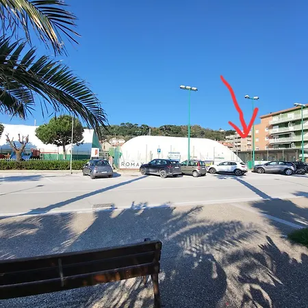 Ariel, Centrale, 70 M Dal Mare Apartment